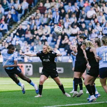 Shaw’s record hat-trick moves City closer to WSL title | Sports