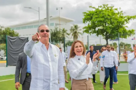 Abinader and Carolina Mejía inaugurate Santo Domingo Sports Boardwalk