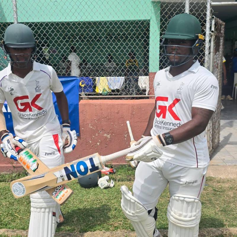 Hyatt Jr stands tall as rain halts St Jago’s charge | Sports Hyatt Jr stands tall as rain halts St Jago’s charge | Sports