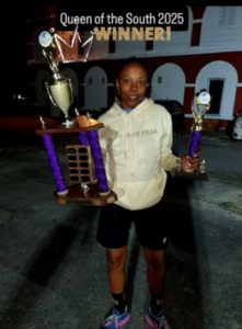 Smith retains Queen of the South Road Tennis title